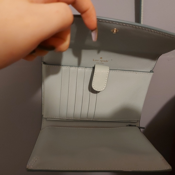 Purse - Picture 1 of 3